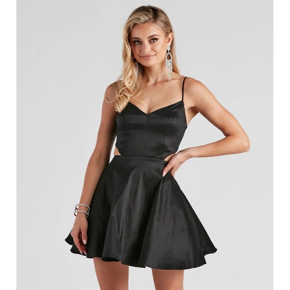 Windsor Black Satin Fit-and-Flare Spaghetti Strap Cutout Dress Size 5/6